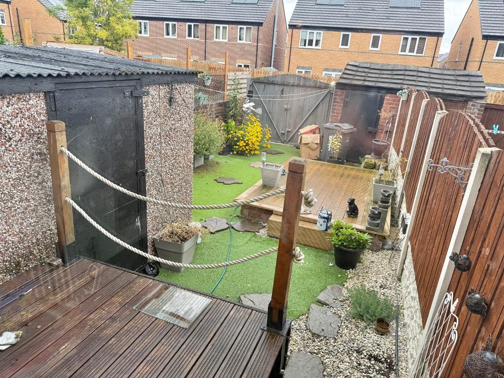 Sheffield Road, Birdwell, Barnsley, S70 5XF